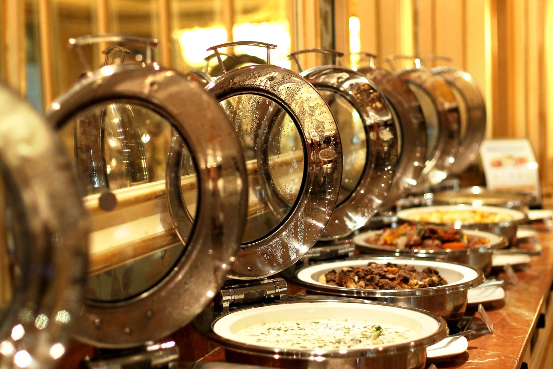 Moscow Hotel Restaurants - Dubai