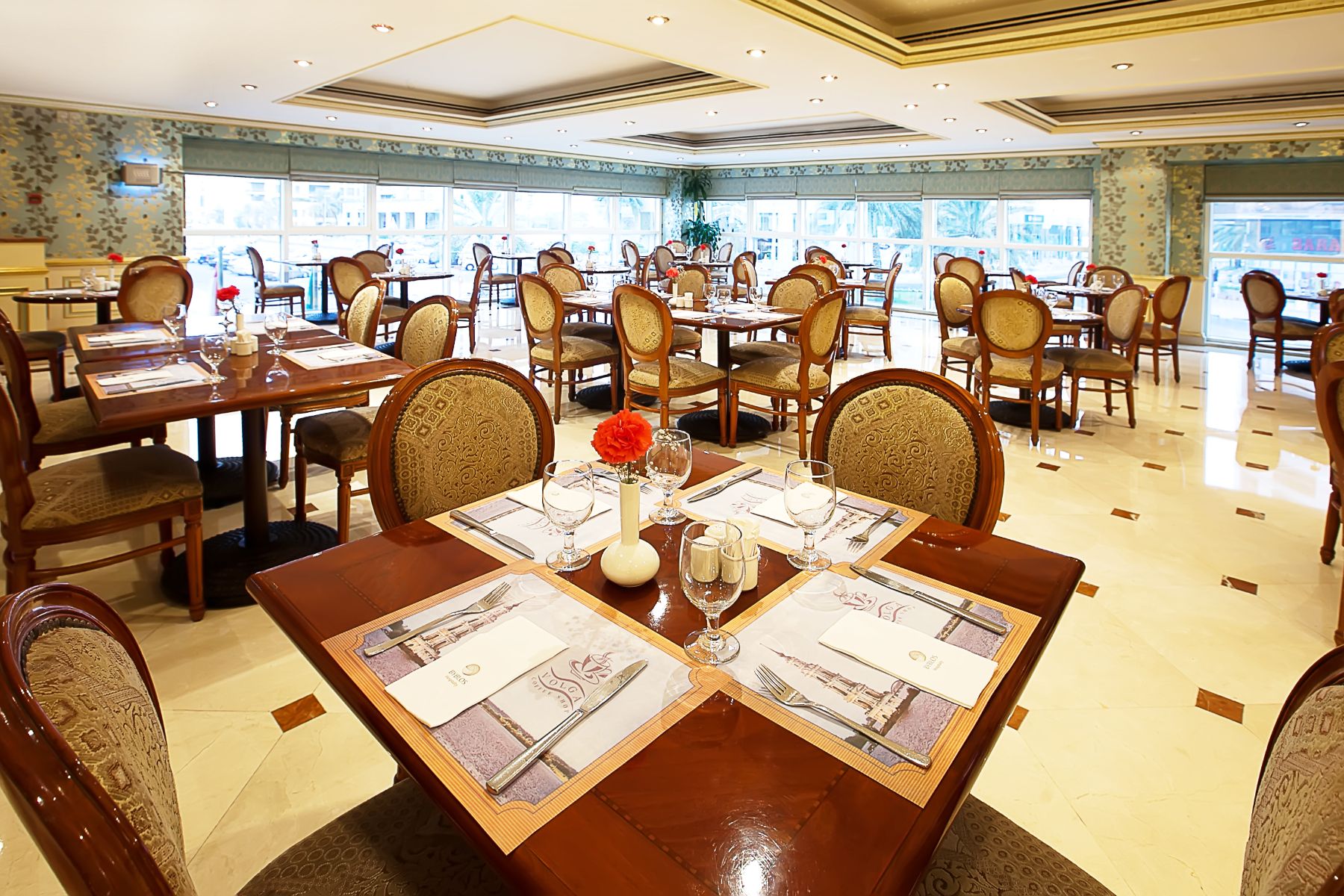 Moscow Hotel Restaurants - Dubai